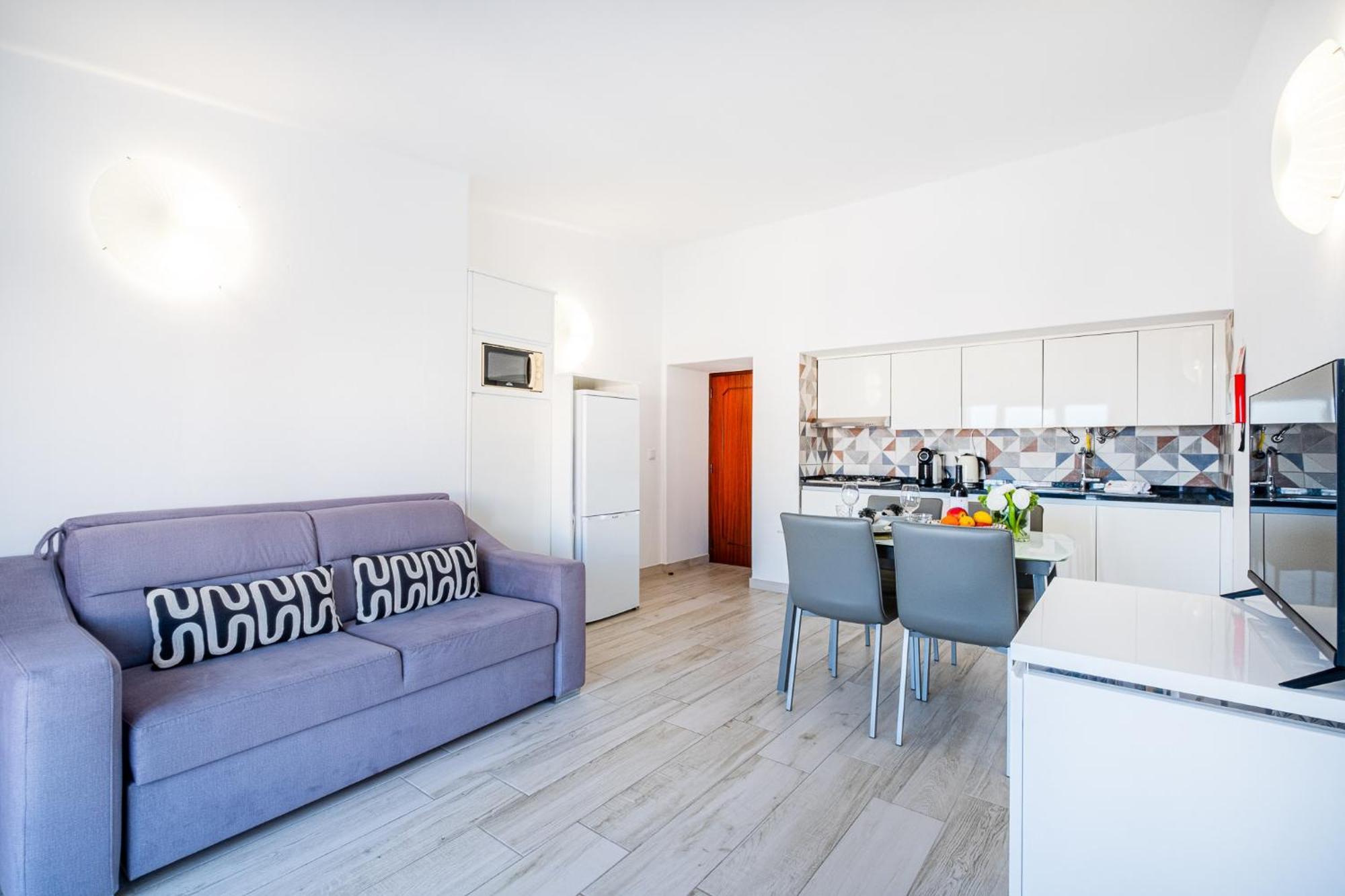 Atlantic Apartment *